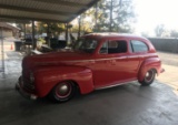 1947 Ford Deluxe Sedan