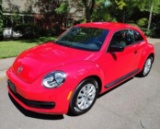 2014 Volkswagen Beetle 2.5L Entry Hatchback