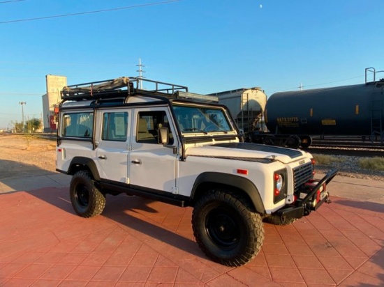1993 Land Rover Defender 110 4D (NAS) " North American Spec"