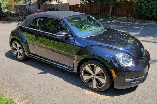 2013 Volkswagen Beetle Turbo Convertible