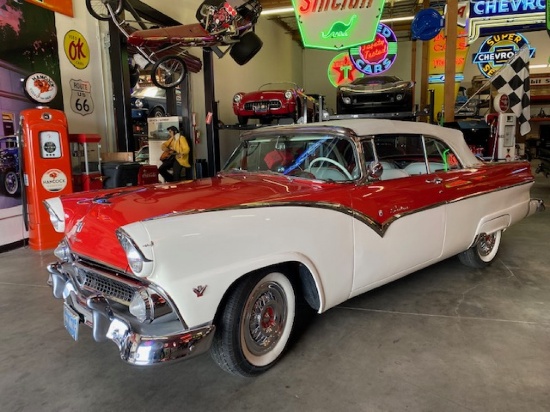 1955 Ford Sunliner Convertible