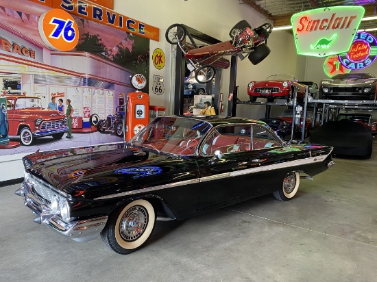 1961 Chevrolet Impala Bubble Top Coupe