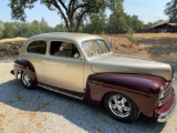 1947 Ford Deluxe Tudor Sedan