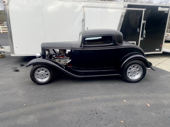 1932 Ford 3 Window Coupe