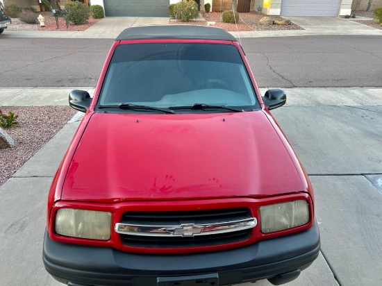 2000 Chevrolet Tracker SUV