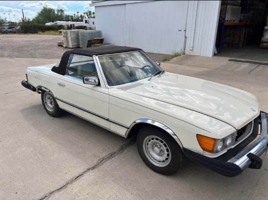 1977 Mercedes Benz 450SL Convertible