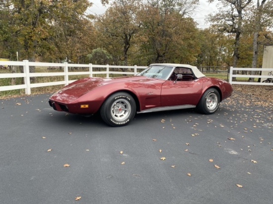 1975 Chevrolet Corvette Roadster