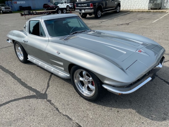 1964 Corvette Coupe Restro Mod