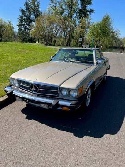 1987 Mercedes-Benz 560SL Convertible