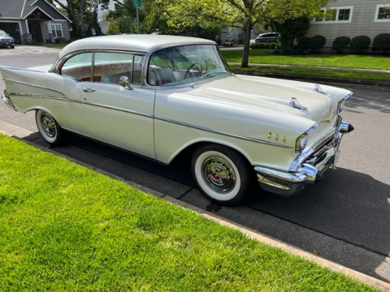 1957 Chevrolet Bel Air 2DR Hardtop