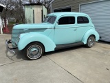 1938 Ford 2 door sedan