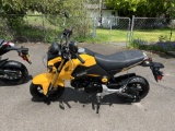 2015 Honda 124cc Motorcycles (Yellow) 2 of 2