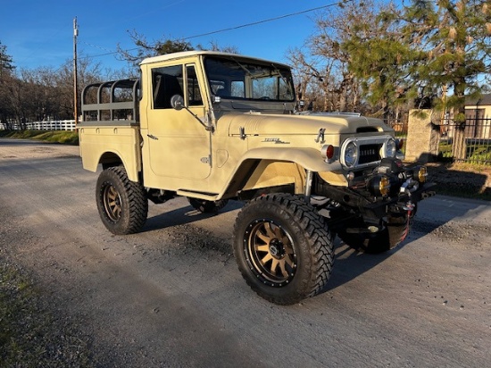 1965 Toyota FJ45 Landcruiser Custom