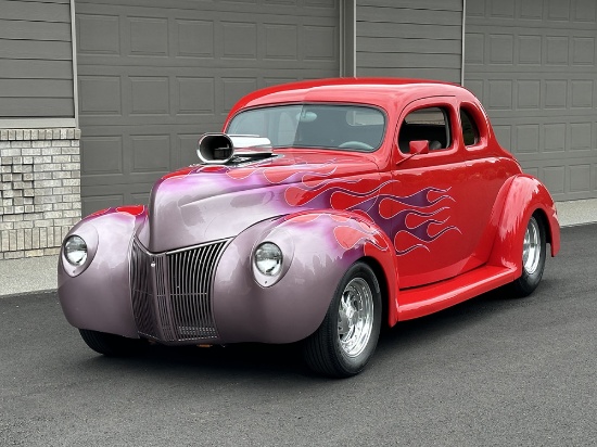 1939 Ford Deluxe Coupe
