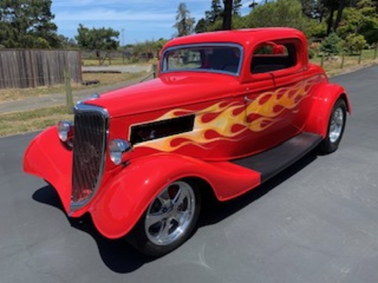1933 Ford Model 40 3-window coupe