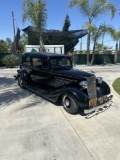 1934 Chevrolet 2 door sedan