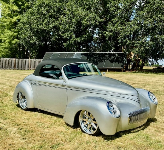 1941 Willys Swoopster Custom Street Rod