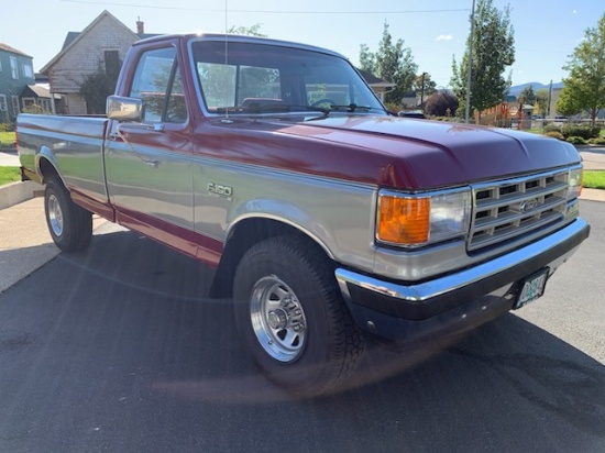 1988 Ford F150 XLT Lariat 4x4 Pickup