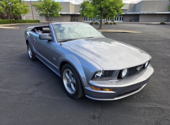 2006 Ford Mustang Convertible
