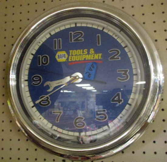 NAPA ADVERTISING CLOCK