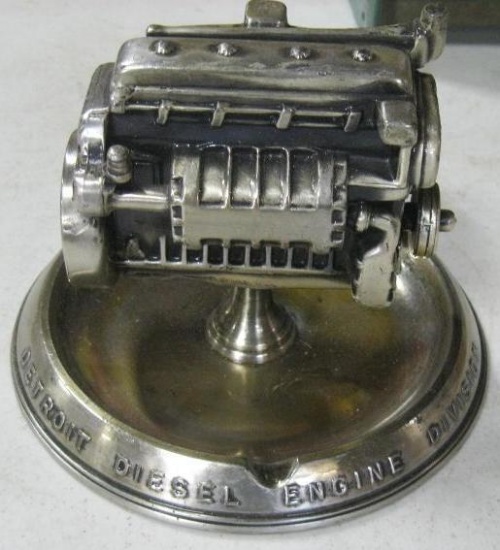 DETROIT DIESEL ENGINE STATUE