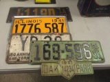 LOT OF 5 LICENSE PLATES