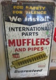 INTERNATIONAL PARTS SIGN