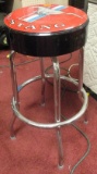 FORD MUSTANG STOOL