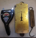 3 COLLECTIBLE PIECES