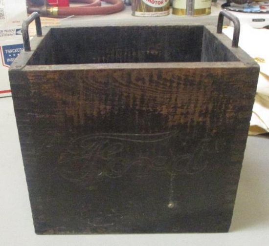WOODEN CRATE BOX