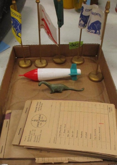 LOT OF ASSORTED ITEMS