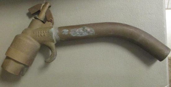 GAS NOZZLE