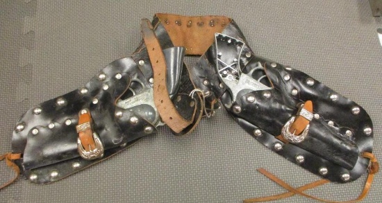 HOLSTER AND TOY GUNS