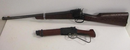 2 TOY RIFLE/SADDLE GUNS