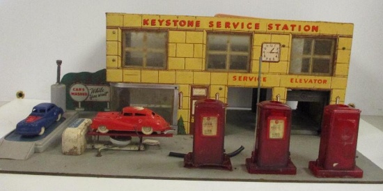VINTAGE KEYSTONE SERVICE STATION