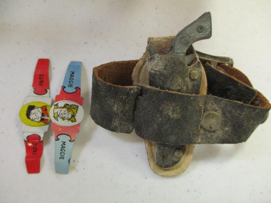 LOT OF 3 COLLECTIBLE ITEMS