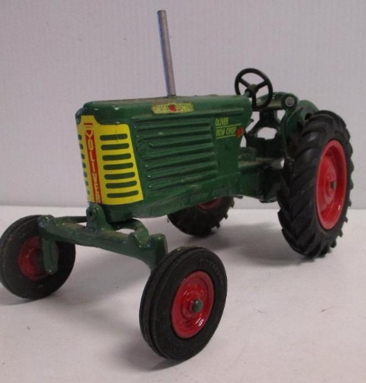 OLIVER ROW CROP TOY TRACTOR