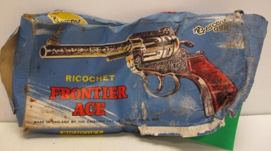 VINTAGE RICOCHET FRONTIER ACE GUN