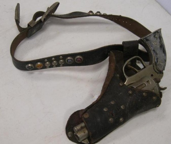HOLSTER AND CAP GUN SET