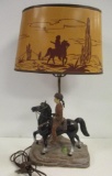 VINTAGE DANIEL BOONE LOOK TABLE LAMP