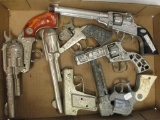 FLAT ASSORTED TOY GUNS