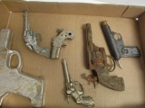 FLAT ASSORTED TOY GUNS