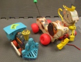 LOT OF 3 PULL TOYS