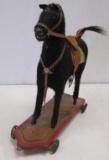 HORSE PULL TOY