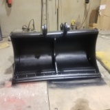 5ft Volvo long reach bucket