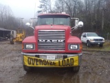 2005 Mack Roadtractor