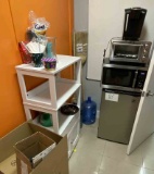 Conts of Room:Fridge,Microwave,Decorations   R2