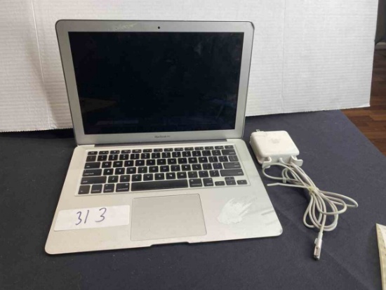 Macbook Air 13 Model A1369 (Broken Screen)