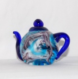 Dynasty Gallery Teapot Glass Paperweight