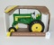 ERTL JOHN DEERE 720 2 CYLINDER HI CROP 1/16